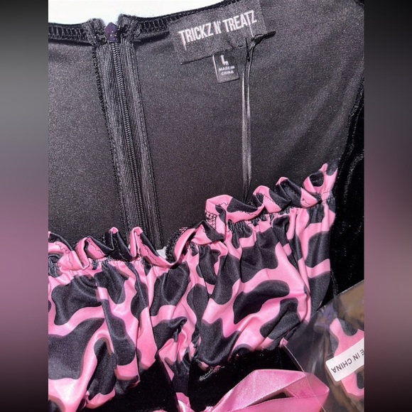 Dolls Kill Sugar Thrillz costume - Picture 4 of 10